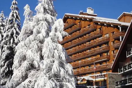 Location appartement à LES ALLUES, Maison de vacances à Mottaret sur les pistes de ski