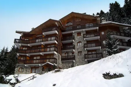 Location appartement à LES ALLUES, Appartement près des pistes à Méribel