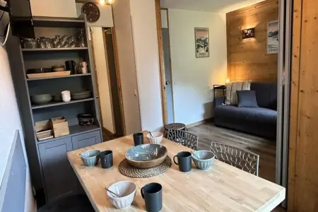 Location appartement à LES ALLUES, ARPASSON 27