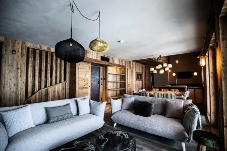 Location appartement à LES ALLUES, Chalet à Le Raffort près de la remontée mécanique Olympe