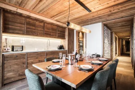 Location appartement à LES ALLUES, Chalet à Le Raffort près de l'Olympe