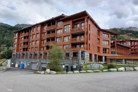 Location appartement à BOURG ST MAURICE, Appartement à Chantel avec accès direct aux pistes