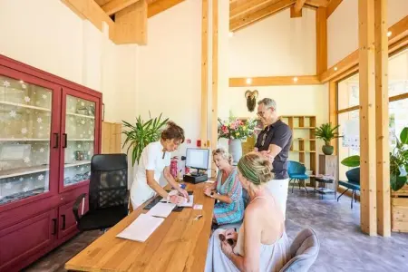 Location appartement à ABONDANCE, Appartement proche Lac Léman Jacuzzi