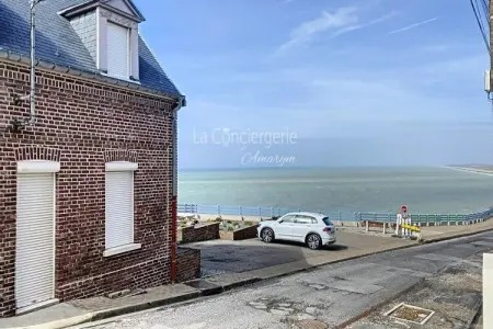 Location appartement à Ault, Maison à Ault avec Vue sur Mer