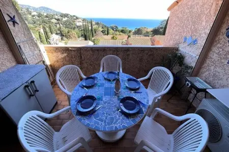 Location appartement à Le Lavandou, Maison de Vacances Vue Mer Côte d'Azur