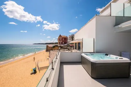 Location appartement à , Appartement à Armação avec piscine chauffée