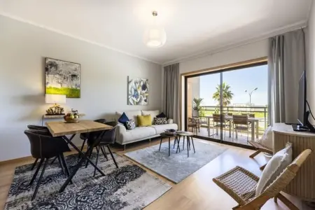 Location appartement à Olhão, Appartement à Olhátildeo avec vue sur lagune