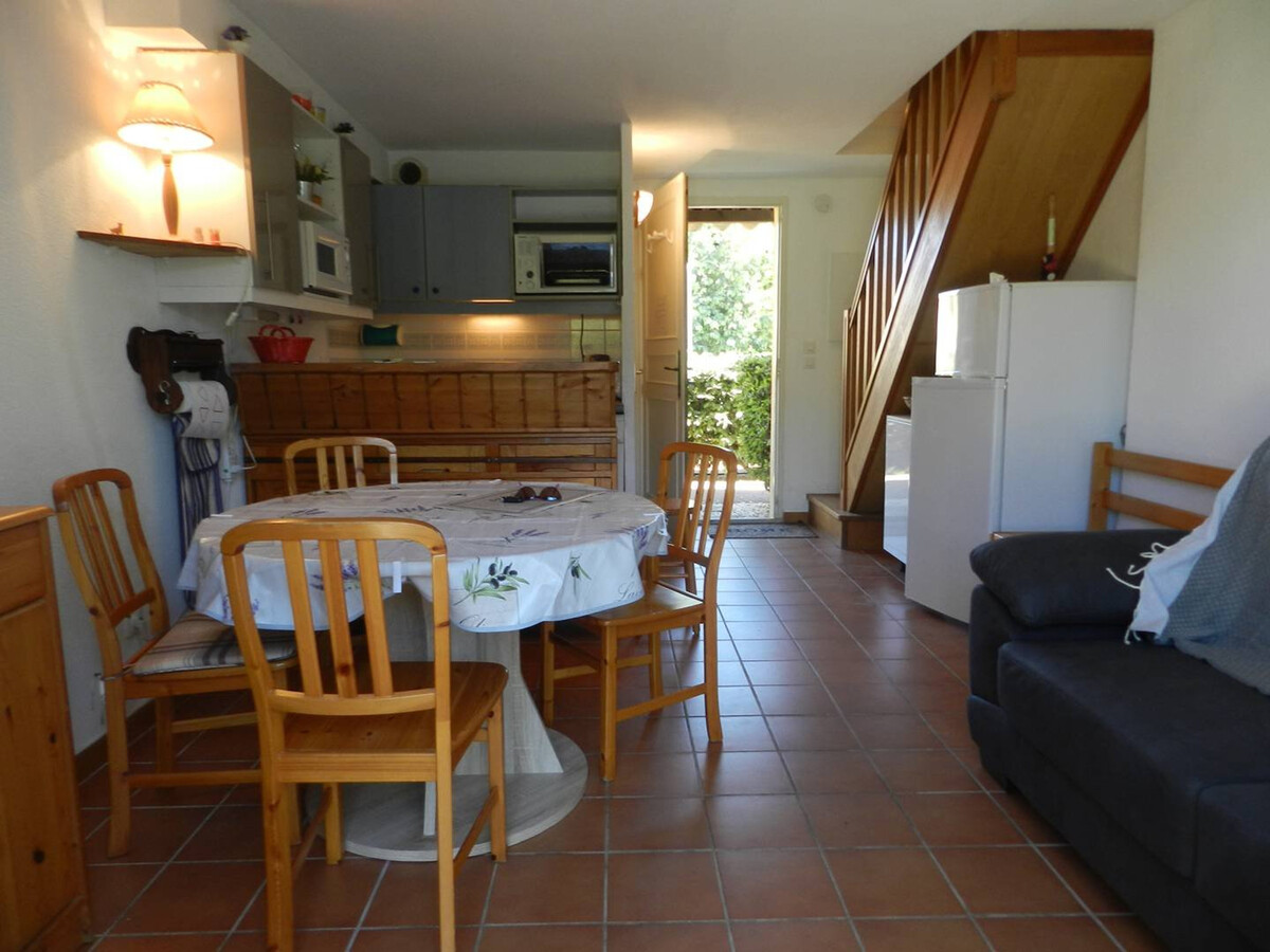 Duplex climatisé Tahiti Park, 2 chambres, piscine et parking - Photo 3