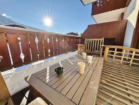 Studio rénové avec alcôve, parking et vue montagne : photo 20