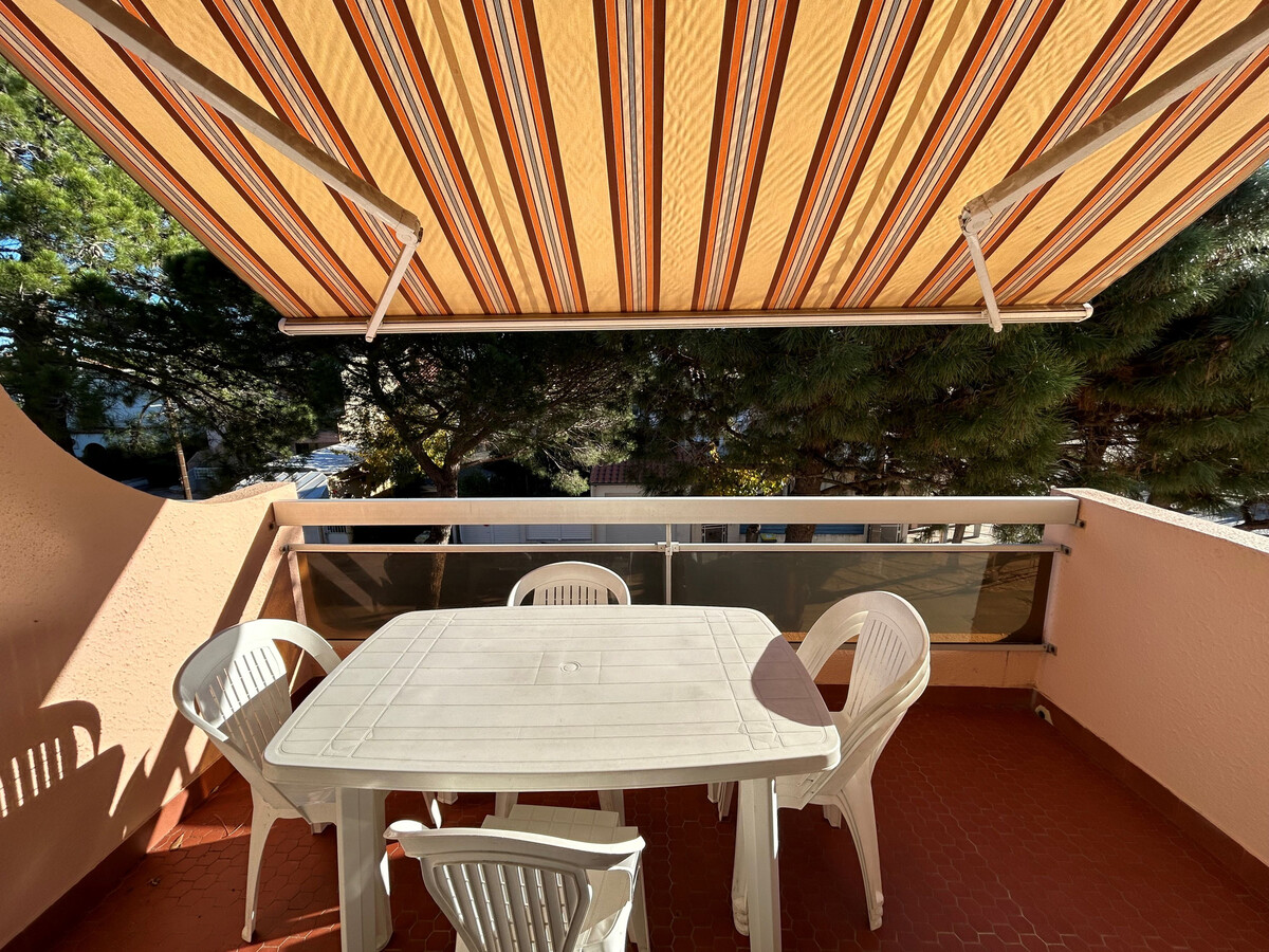 Appartement 6 pers. à 50m de la plage, parking inclus - Photo 4