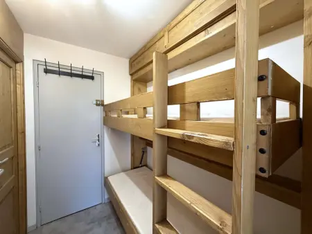 Studio 4 pers. aux Menuires, balcon vue montagne, au pied des pistes : photo 9