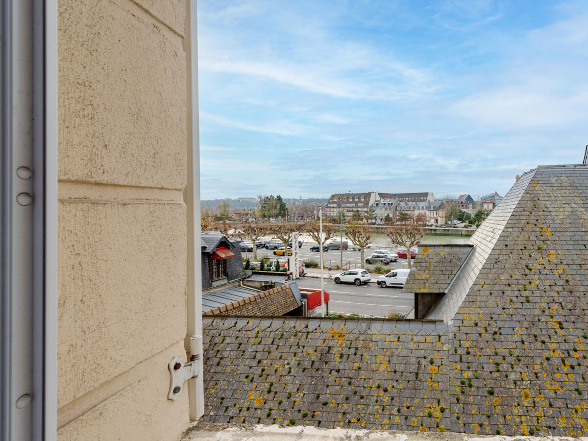 Appartement Hautpoul, cœur de Trouville à 900 m de la plage - Photo 8