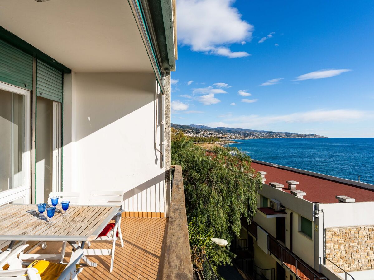 Maison Capo Pino tra le Onde – vue mer, 50 m de la plage - Photo 40