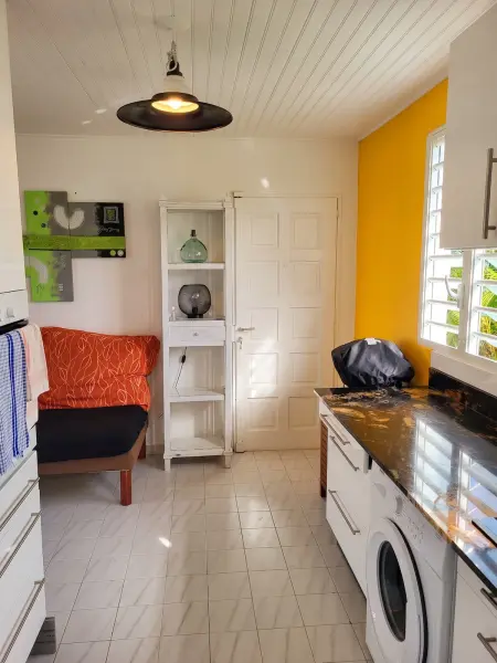 Appartement lumineux avec terrasse à 10 m de l'Anse Mitan, Les Trois-Îlets : photo 2