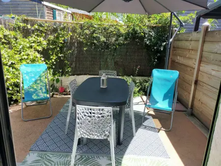 Escapade côtière avec terrasse et confort, Maison 5 personnes à Marseillan Plage - Photo 1