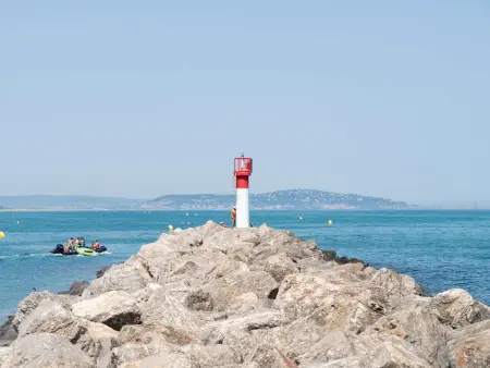 Escapade côtière avec terrasse et confort, Maison 5 personnes à Marseillan Plage - Photo 13