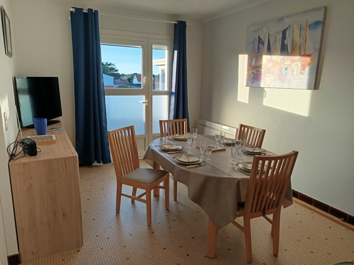 Apt 3 chambres 76m² à 1 km de la plage - Photo 4