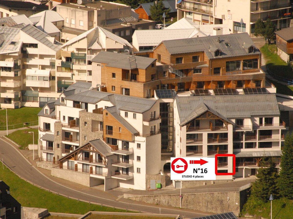 Studio 4 pers Gourette, piscine, terrasse vue montagne - Photo 4