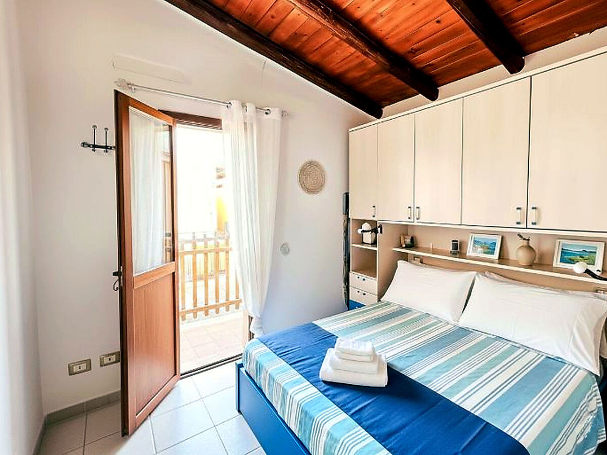 Azzurra, maison 2 chambres avec jardin à Valledoria - Photo 4