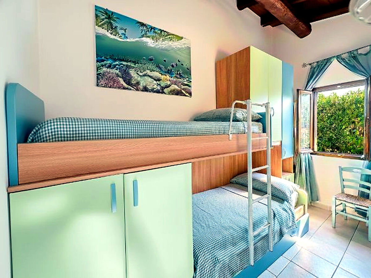 Azzurra, maison 2 chambres avec jardin à Valledoria - Photo 5