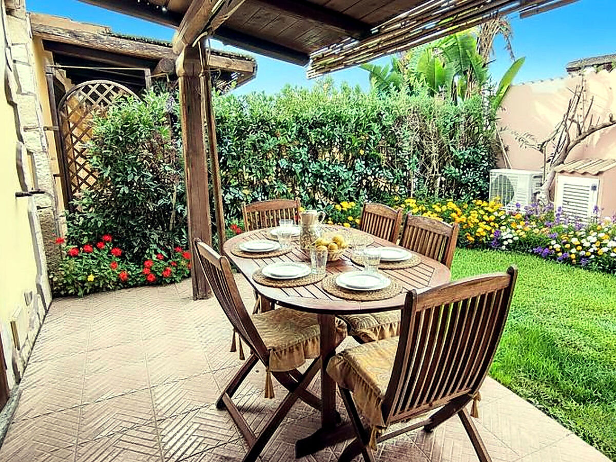 Azzurra, maison 2 chambres avec jardin à Valledoria - Photo 6