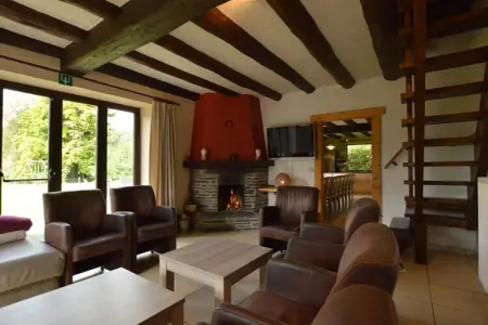 Eau Rouge – Maison 18 personnes, sauna et cheminée : photo 10