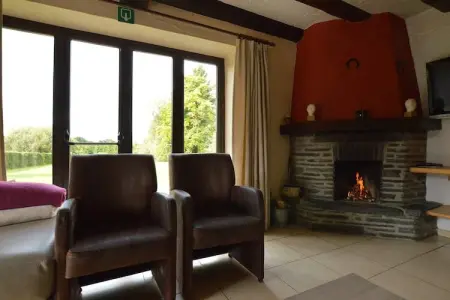 Eau Rouge – Maison 18 personnes, sauna et cheminée : photo 11