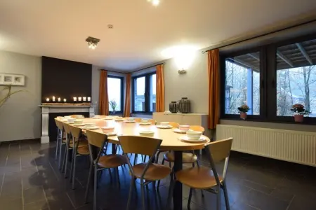 Manoir Cardon, Séjour de groupe spacieux à Durbuy - Photo 3
