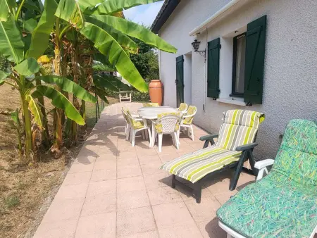Maison au calme pour 8 près du lac, WIFI, Maison 8 personnes à Saint Pée sur Nivelle - Photo 1