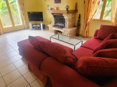 Maison au calme pour 8 près du lac, WIFI, Maison 8 personnes à Saint Pée sur Nivelle - Photo 3