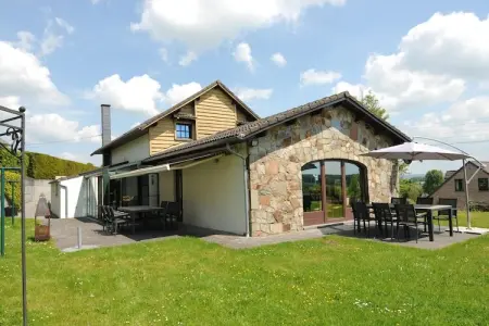 Location maison à Somme Leuze, Maison de vacances de cinq chambres