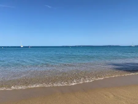 T4 climatisé avec jardin et 3 chambres à Bormes-les-Mimosas : photo 16