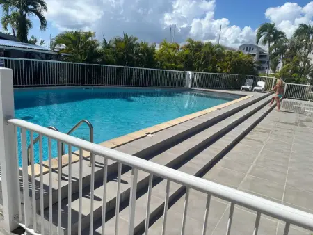 Location appartement à Saint François, Studio moderne à Saint-François, 38 m² avec piscine