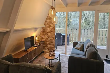 Location chalet à Durbuy, Chalet de campagne clôturé à Durbuy