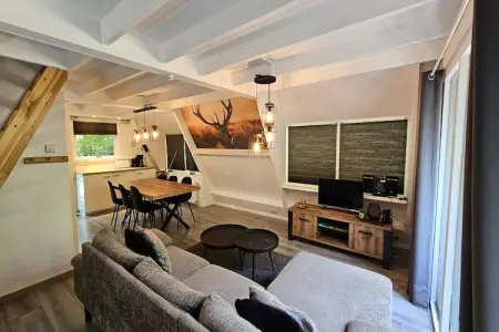 Location chalet à Durbuy, Chalet confortable et clôturé à Durbuy