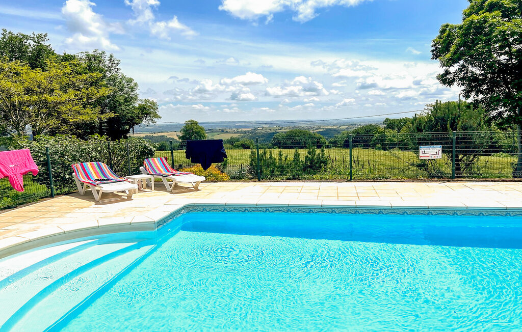 Maison de caractère 19e siècle avec piscine à Jouqueviel - Photo 2