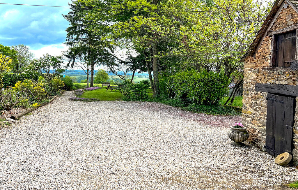 Maison de caractère 19e siècle avec piscine à Jouqueviel - Photo 13