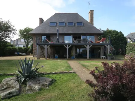 Maison pieds dans l'eau à Trébeurden, vue mer et terrasse 50m² - Photo 1