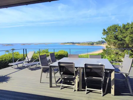Maison pieds dans l'eau à Trébeurden, vue mer et terrasse 50m² - Photo 12