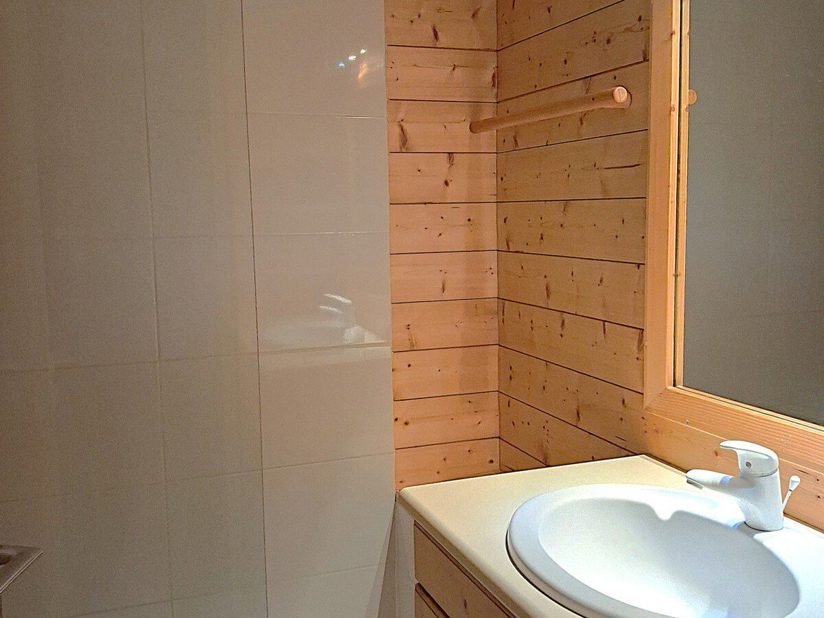 Appartement 50m² centre Méribel, 6 personnes, parking couvert - Photo 6