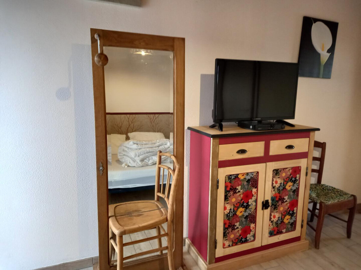 Gîte ancien dans ancienne chèvrerie, accès direct au canal - Photo 9