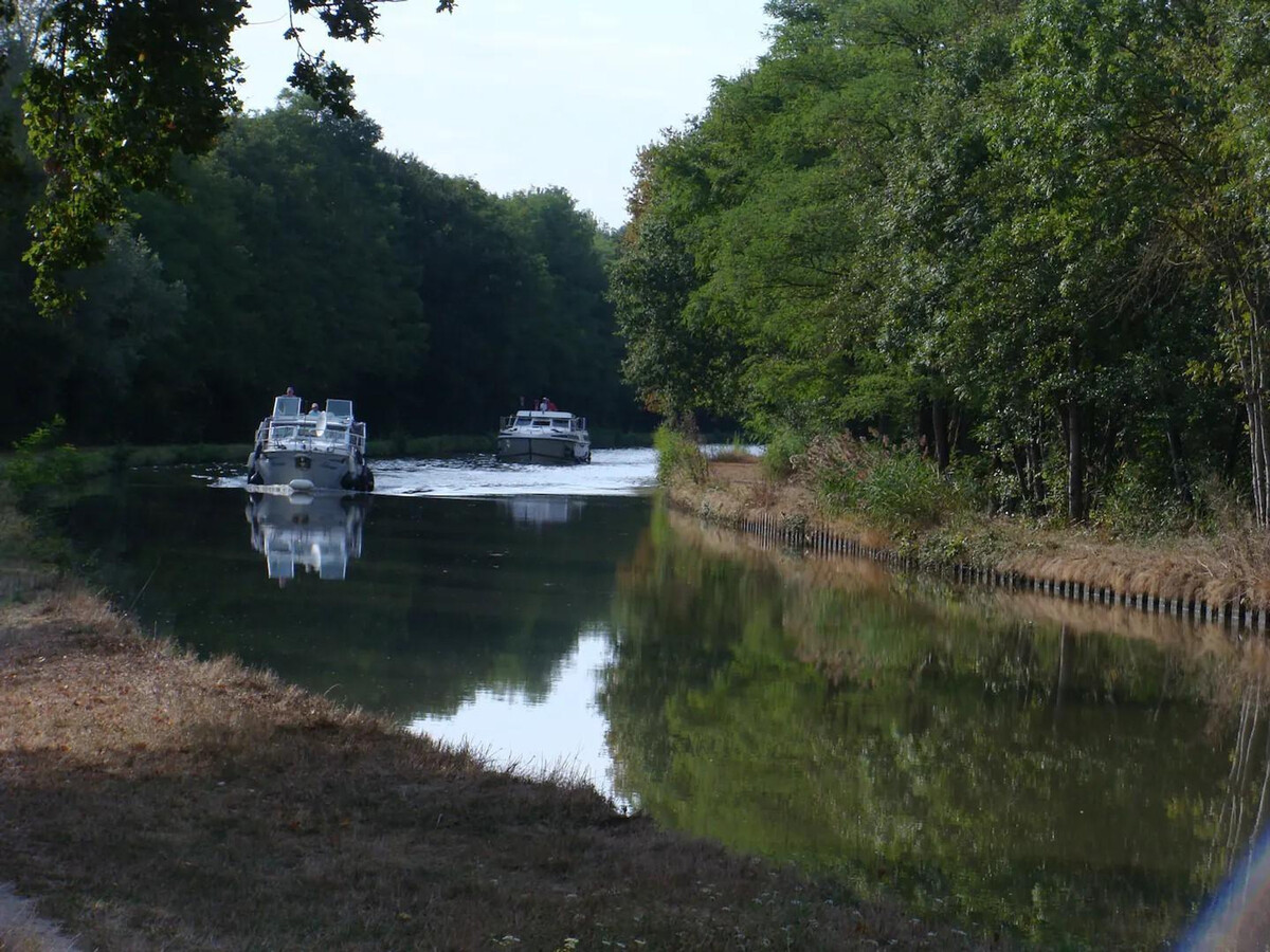 Gîte ancien dans ancienne chèvrerie, accès direct au canal - Photo 10