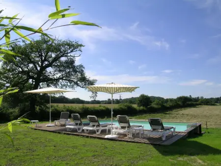 Gîte Le Moderne : 4 pers. en domaine nature avec piscine : photo 3