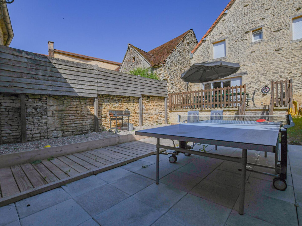 Gîte en pierres 4 chambres avec cave voûtée à Pargues - Photo 1