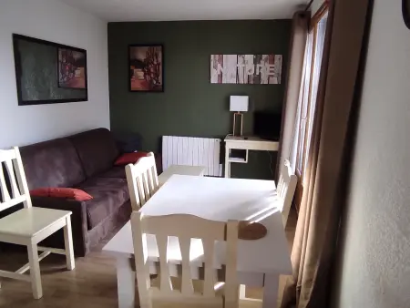 Appartement 6 pers. Super-Besse, balcon Sud face au Sancy - Photo 1
