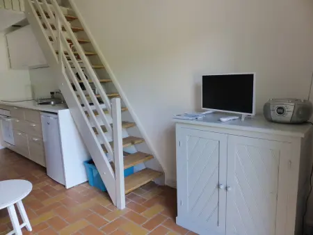 Maisonnette rénovée 32m² avec terrasse près du port - Photo 6