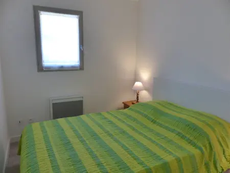 Maisonnette rénovée 32m² avec terrasse près du port - Photo 9
