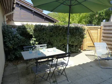 Maisonnette rénovée 32m² avec terrasse près du port - Photo 15