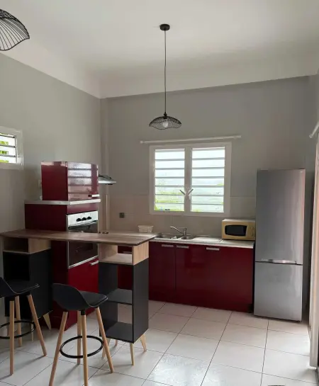 Location appartement à Le Robert, Appartement confortable vue mer Le Robert 45 m²