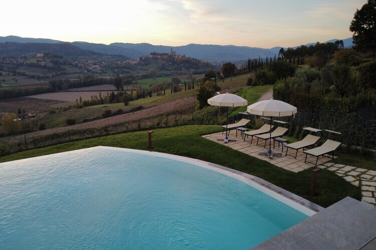 Primula, maison Toscane avec piscine à débordement - Photo 23